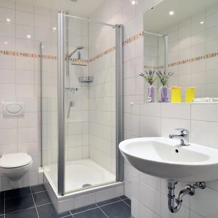 Am Bahnhof Hotel *
