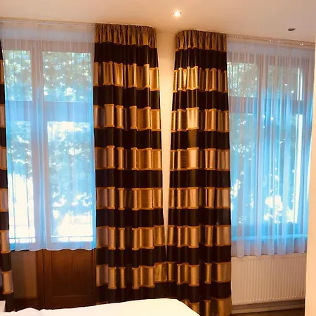 Am Bahnhof Hotel Akwizgran